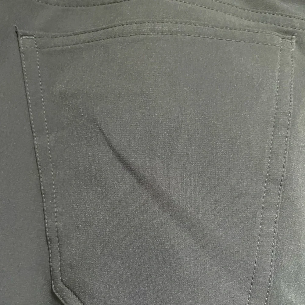 Zara White and Navy Pants 31x31